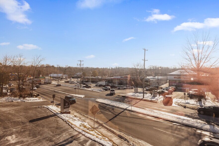 More Photos Of 667 Welsh Rd, Huntingdon Valley Loft Creative Space For Lease