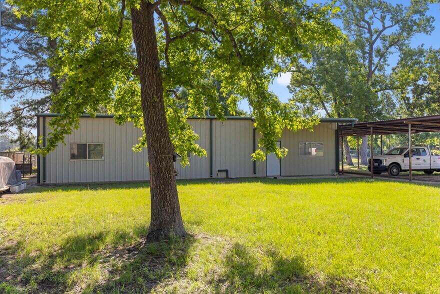 More Photos Of 13568 Oil Field Rd, Conroe Office Residential For Lease