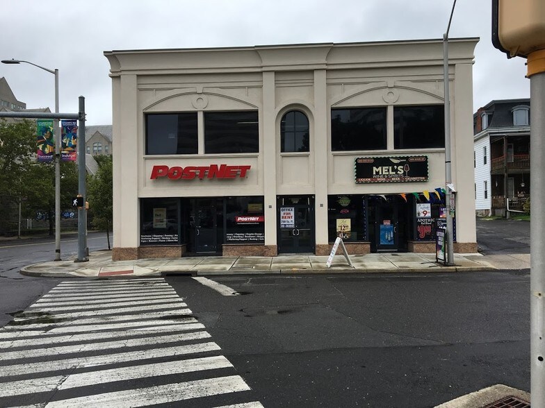 More Photos Of 680 E Main St, Stamford Office For Lease