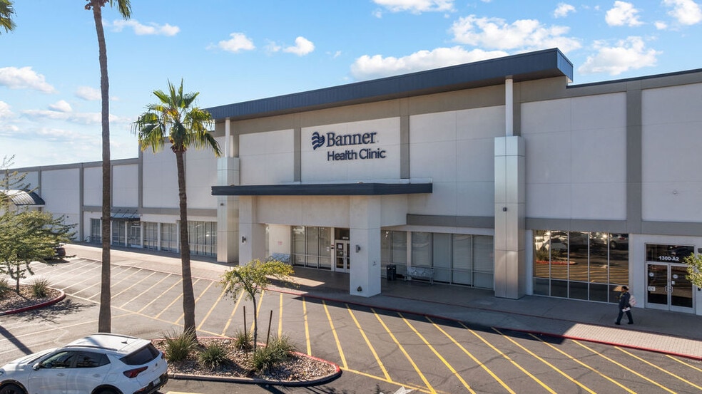 More Photos Of 1262-1342 S Country Club Dr, Mesa General Retail For Lease