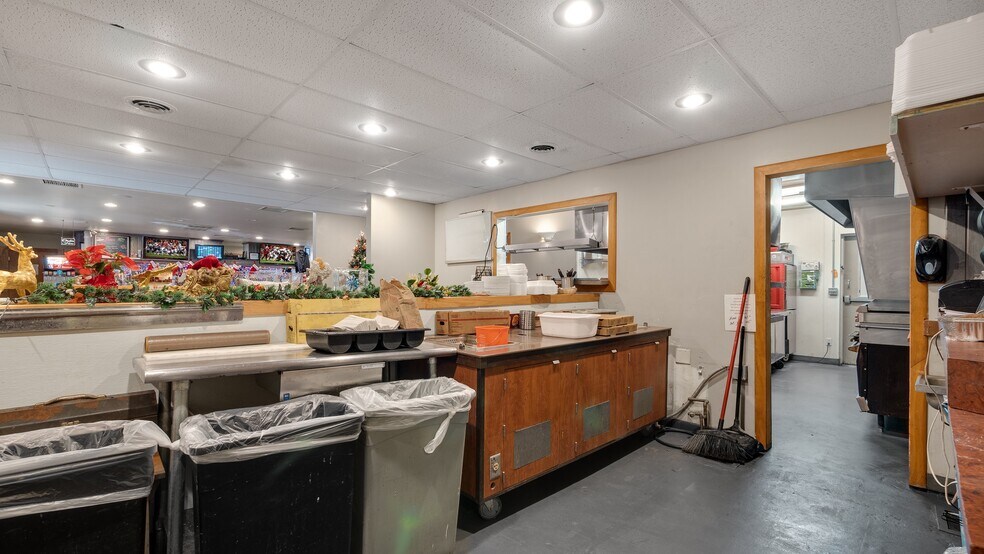 More Photos Of 12227-12229 Seymour Rd, Grass Lake Restaurant For Sale