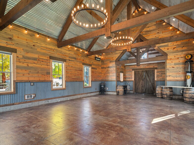 More Photos Of 237 S 7400 E, Huntsville Freestanding For Sale