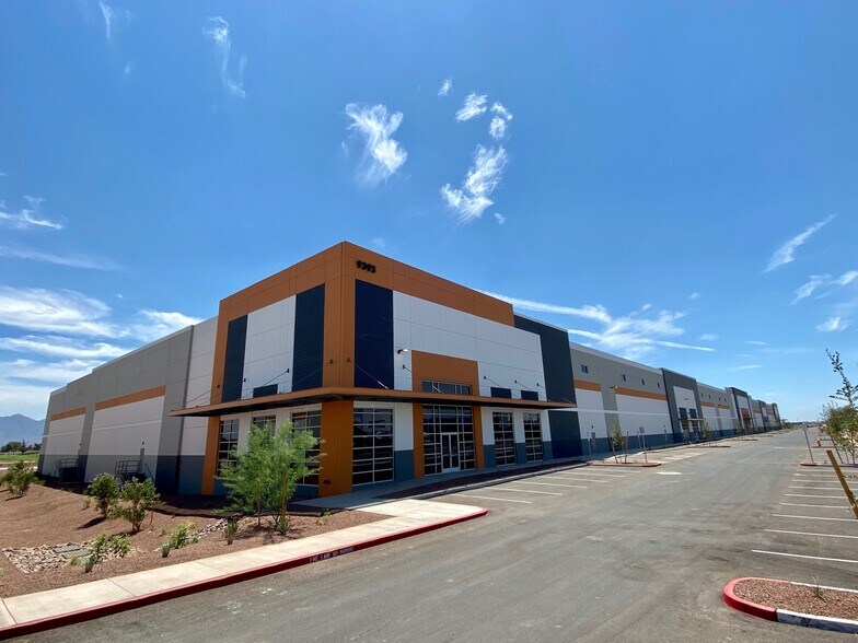 More Photos Of 9393 W Buckeye Rd, Tolleson Unknown For Lease