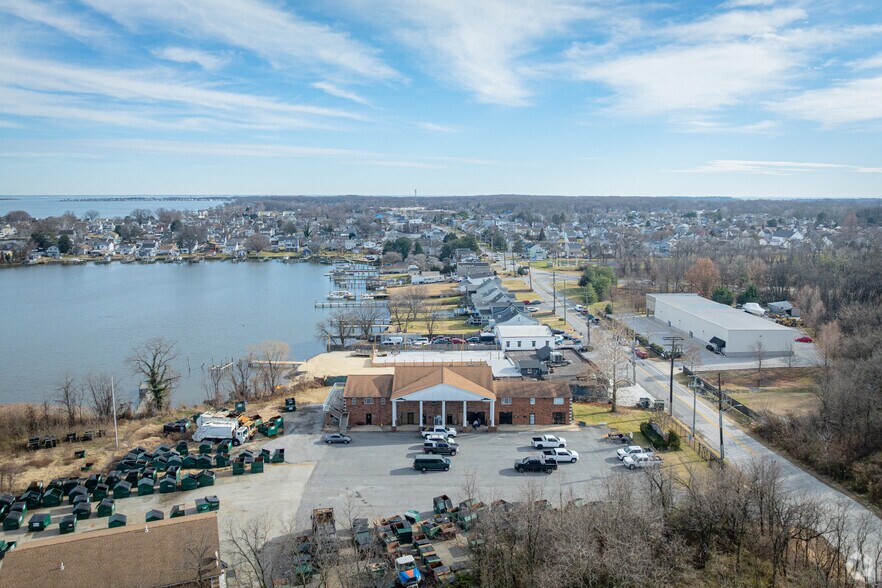 More Photos Of 6302A Old North Point Rd, Sparrows Point Medical For Lease