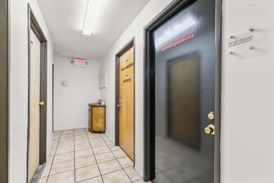 More Photos Of 1108 5th St, San Fernando Storefront Retail Office For Sale