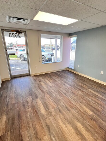 More Photos Of 2520 US-19, Holiday Office Residential For Lease