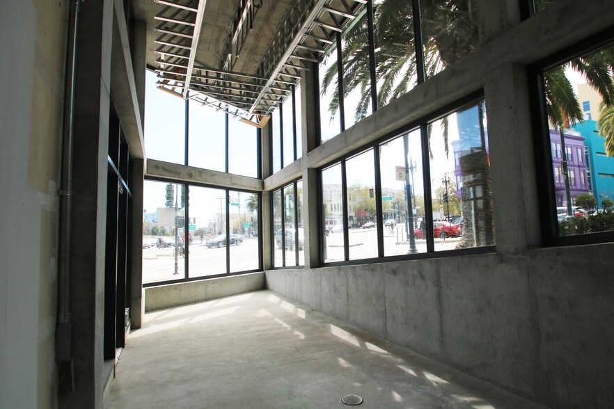 More Photos Of 8 Octavia, San Francisco Multifamily For Sale