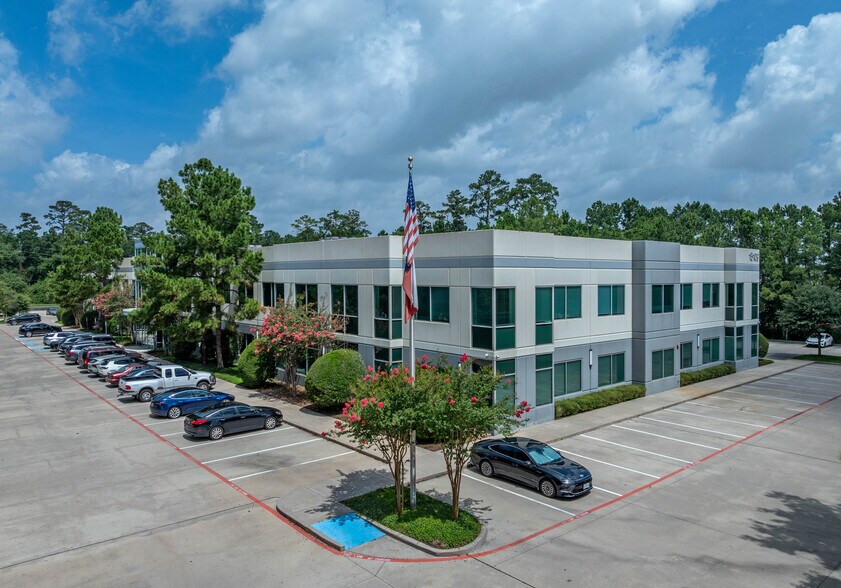 More Photos Of 15109 Heathrow Forest Pky, Houston Office For Sale