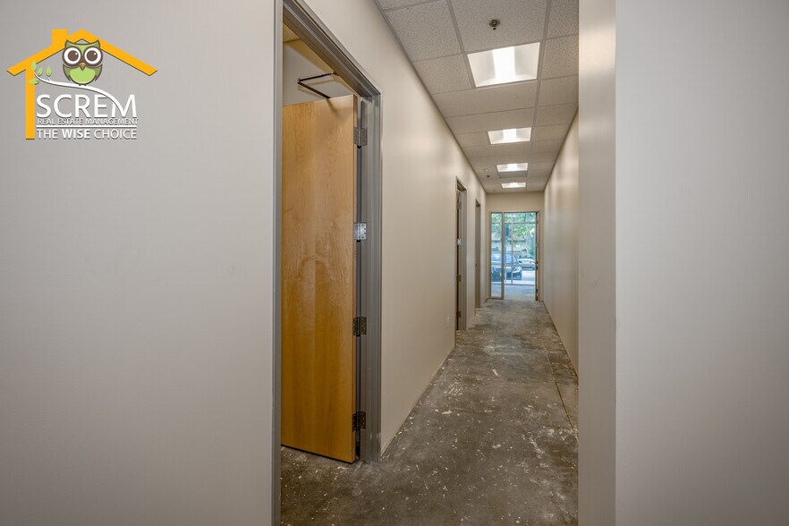 More Photos Of 25425 Orchard Village Rd, Santa Clarita Medical For Lease