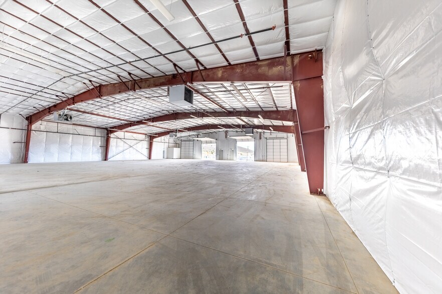 More Photos Of 99 Miles rd, Mound House Light Manufacturing For Sale