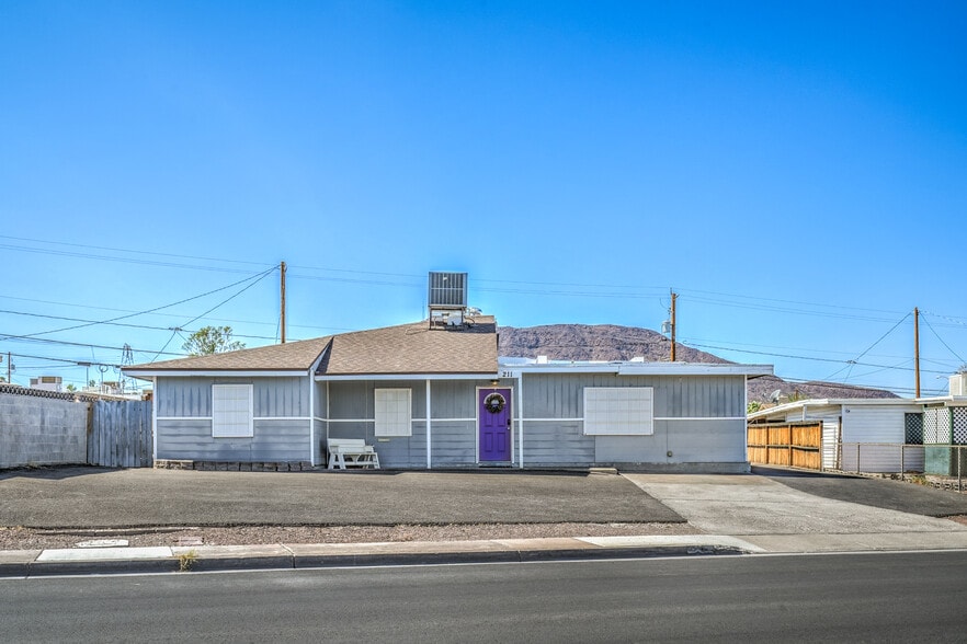 Primary Photo Of 211 W Atlantic Ave, Henderson Office For Sale