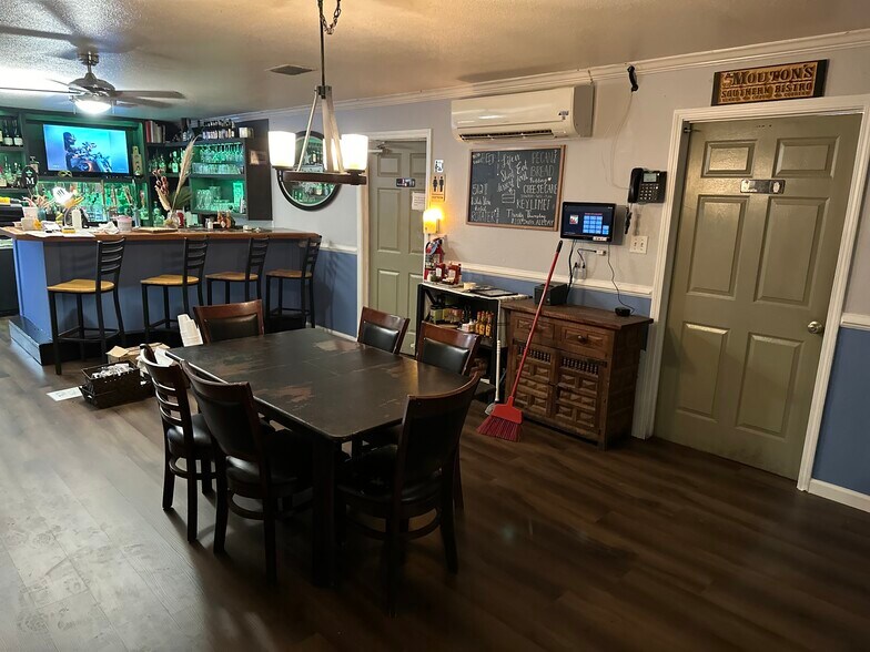 More Photos Of 309 N Hwy 183, Leander Freestanding For Sale