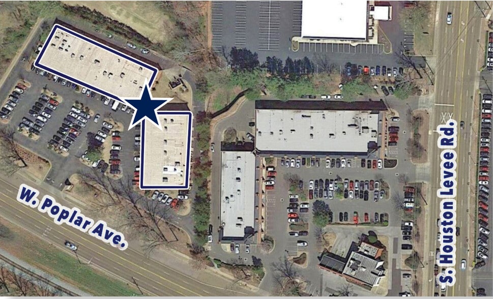 More Photos Of 2140 W Poplar Ave, Collierville General Retail For Lease