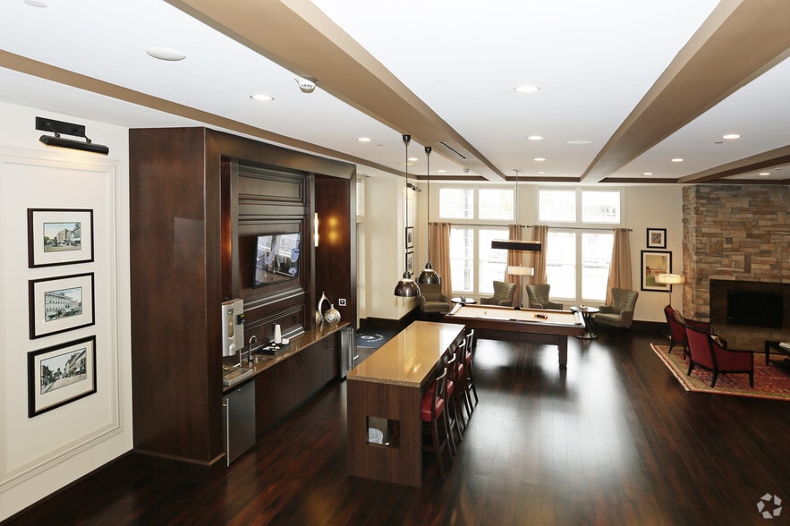 More Photos Of 1 Village Grn, Patchogue Apartments For Lease