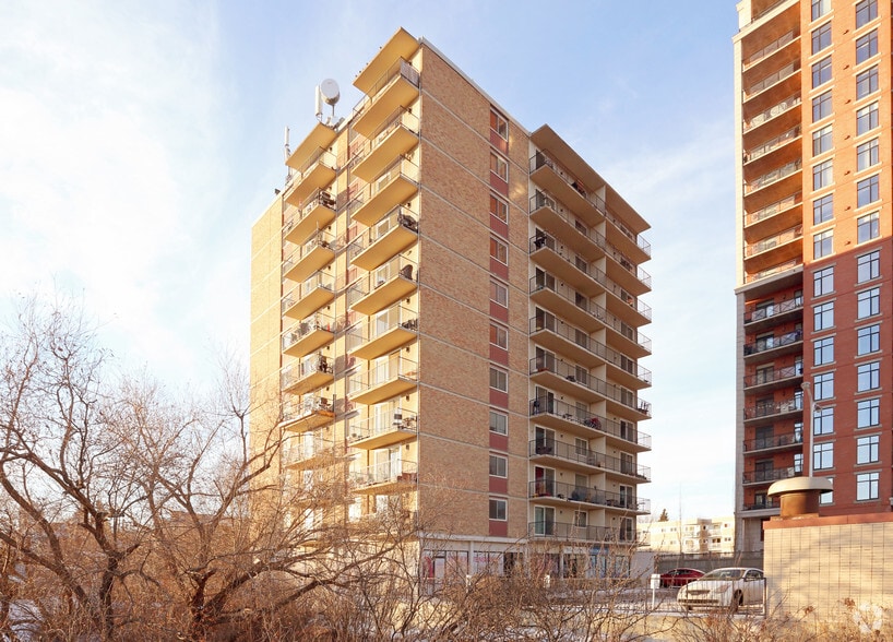 More Photos Of 9028 Jasper Ave NW, Edmonton Apartments For Sale