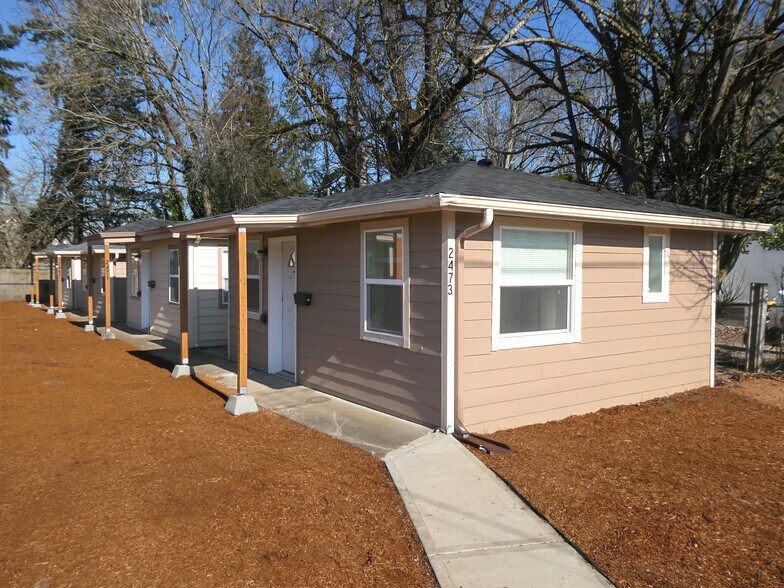 More Photos Of 2451-2473 Trade St SE, Salem Apartments For Sale
