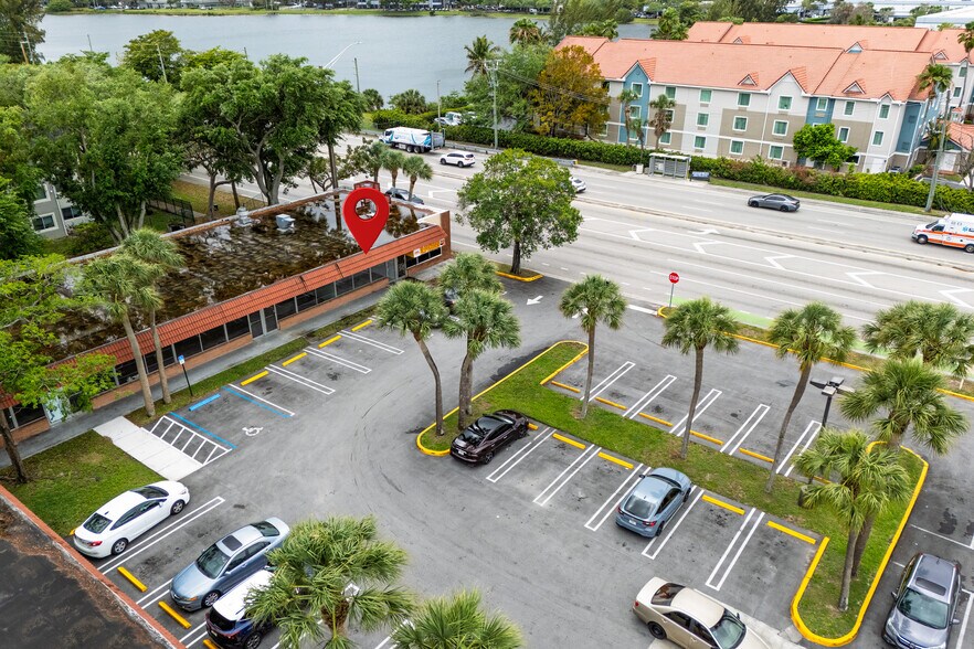 More Photos Of 5552 NW 31st Ave, Fort Lauderdale General Retail For Lease