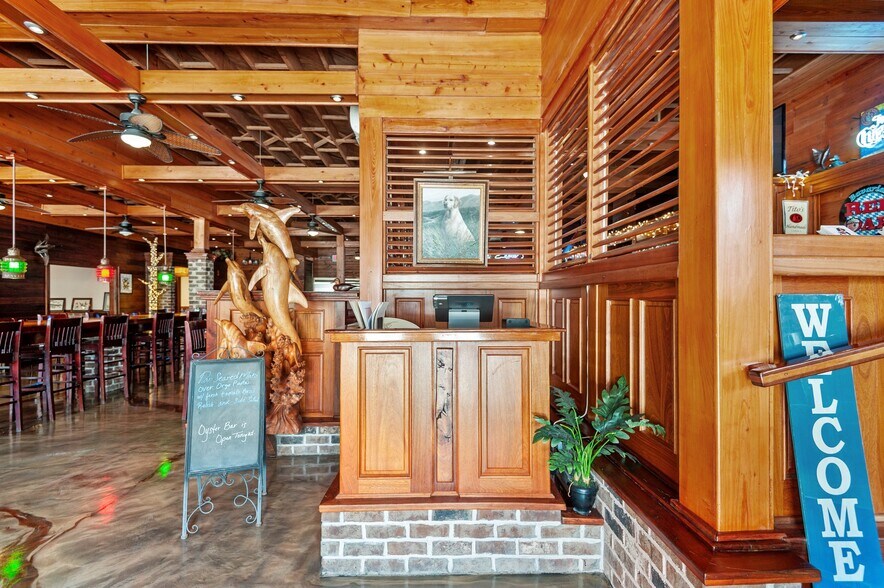 More Photos Of 226 Pamlico St, Belhaven Restaurant For Sale