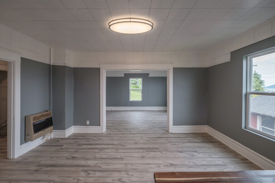 More Photos Of 640 8th St, Astoria Apartments For Sale