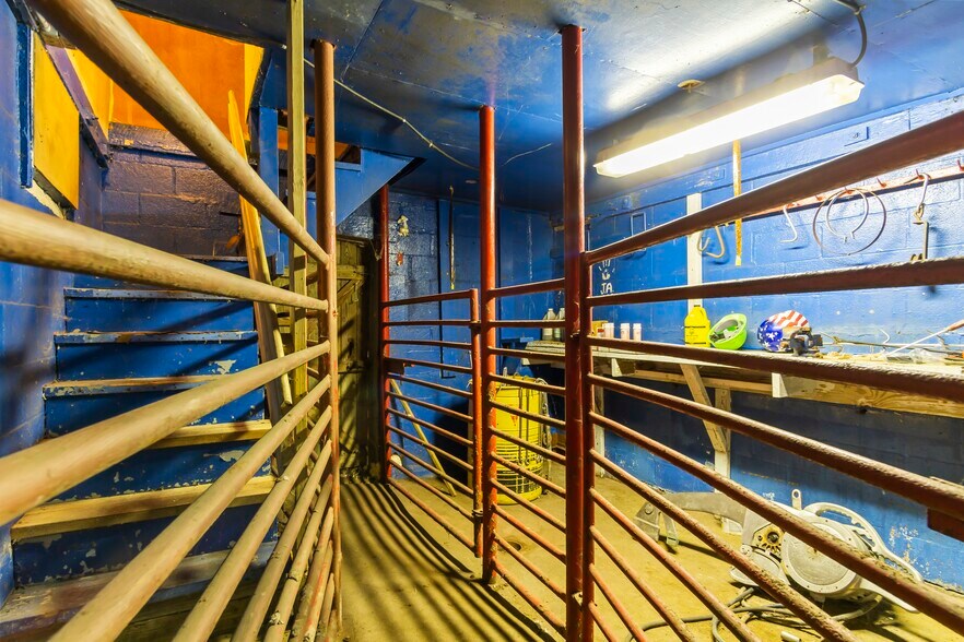 More Photos Of 2983 Cove Mountain Rd, Martinsburg Convenience Store For Sale