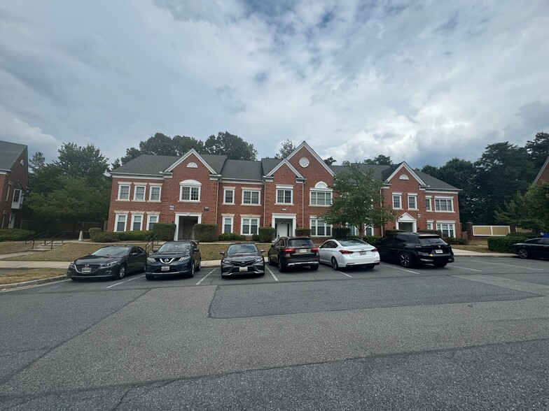 More Photos Of , Greenbelt Office For Sale