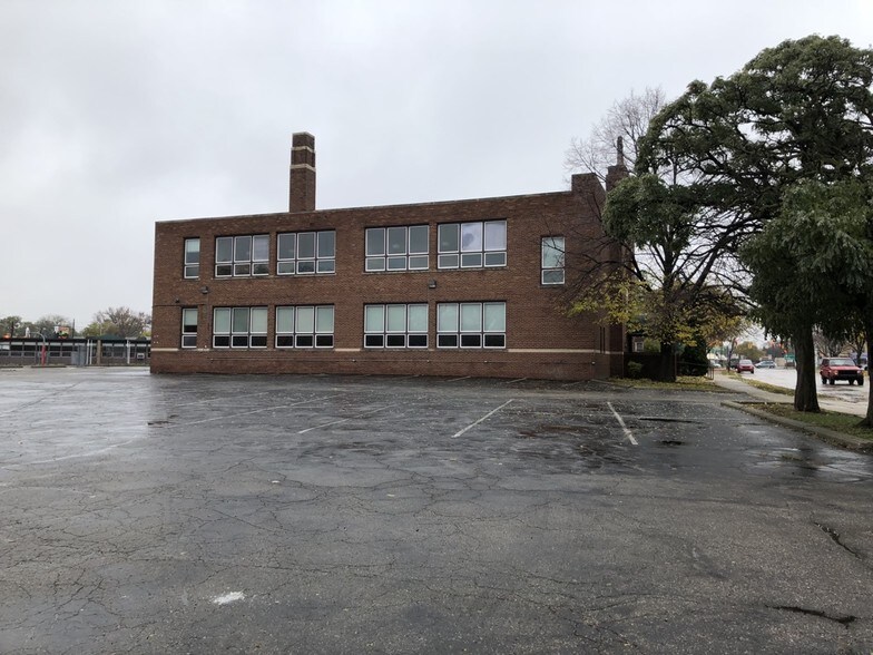 More Photos Of 18430 Utica Rd, Roseville Religious Facility For Sale