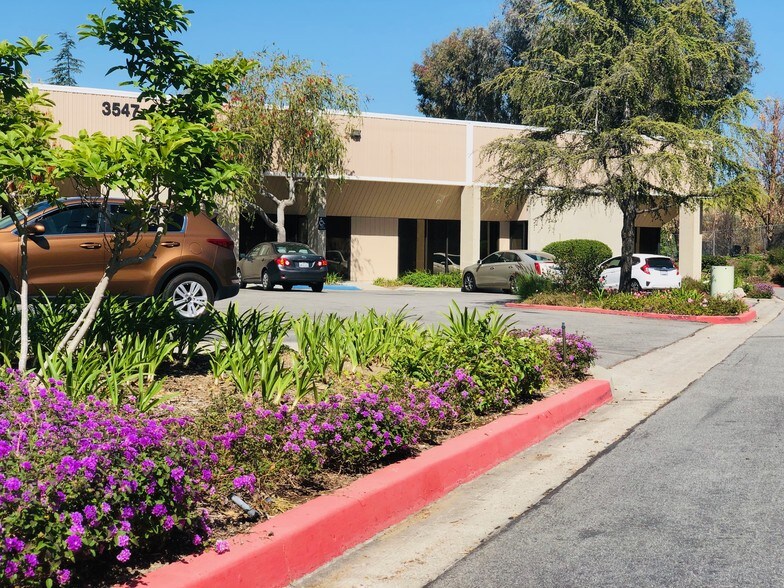 Primary Photo Of 3543 Old Conejo Rd, Newbury Park Light Manufacturing For Lease