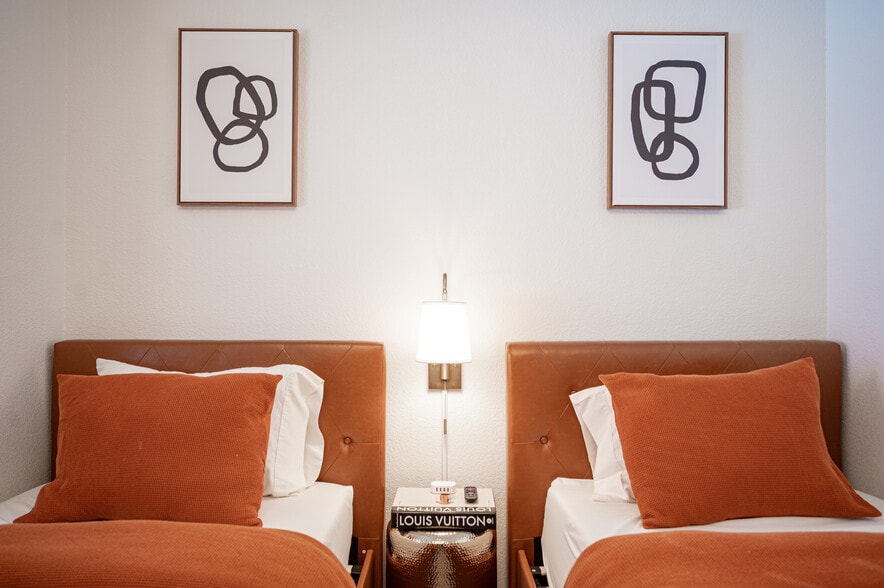 More Photos Of 1305 S 16th St, Las Vegas Specialty For Sale