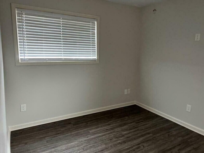 More Photos Of 3751 Martin Luther King Jr Dr SW, Atlanta Apartments For Sale