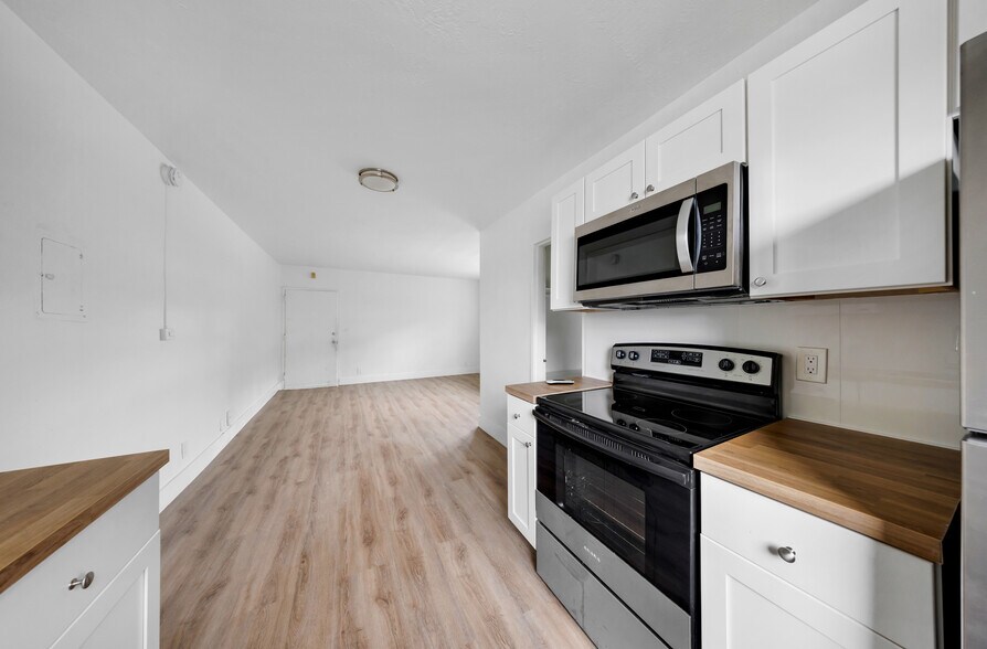 More Photos Of 2629 NW 17th Ave, Miami Apartments For Sale