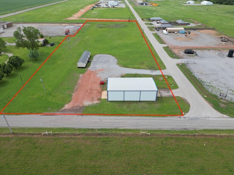 Primary Photo Of 201 Airport Road, Hinton Flex For Sale