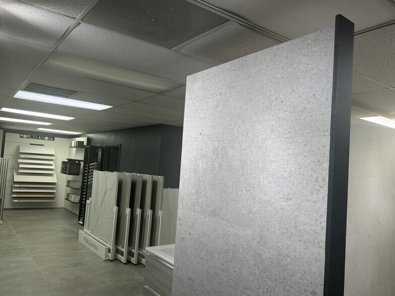 More Photos Of 3411 Trade Dr, Huntsville Warehouse For Sale