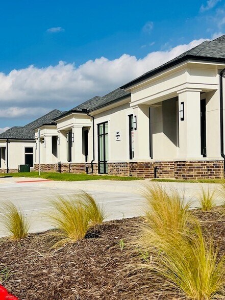 More Photos Of 3801 N Central Expy, McKinney Office For Sale