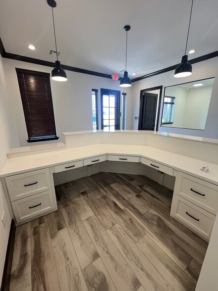 More Photos Of 17935 N Pennsylvania Ave, Edmond Unknown For Lease