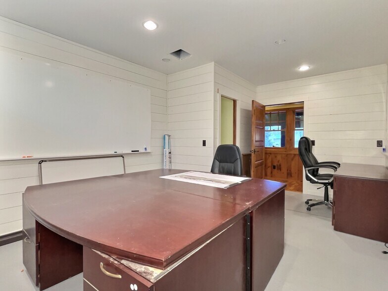 More Photos Of 5771 US Highway 45, Land O Lakes Office For Sale