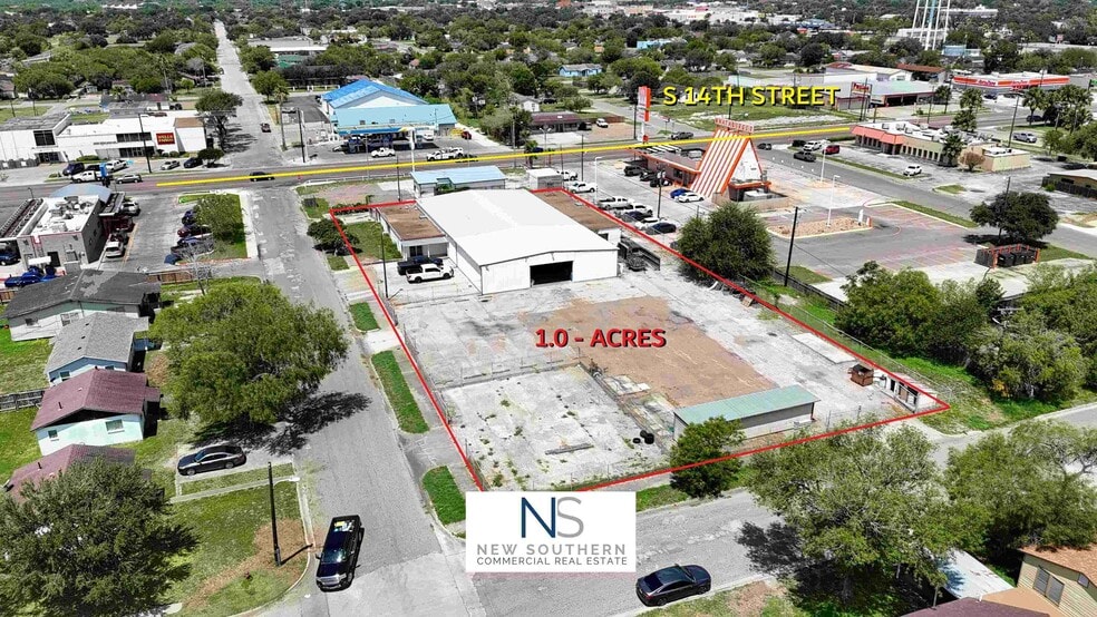 More Photos Of 1010 E Fordyce Ave, Kingsville Warehouse For Lease