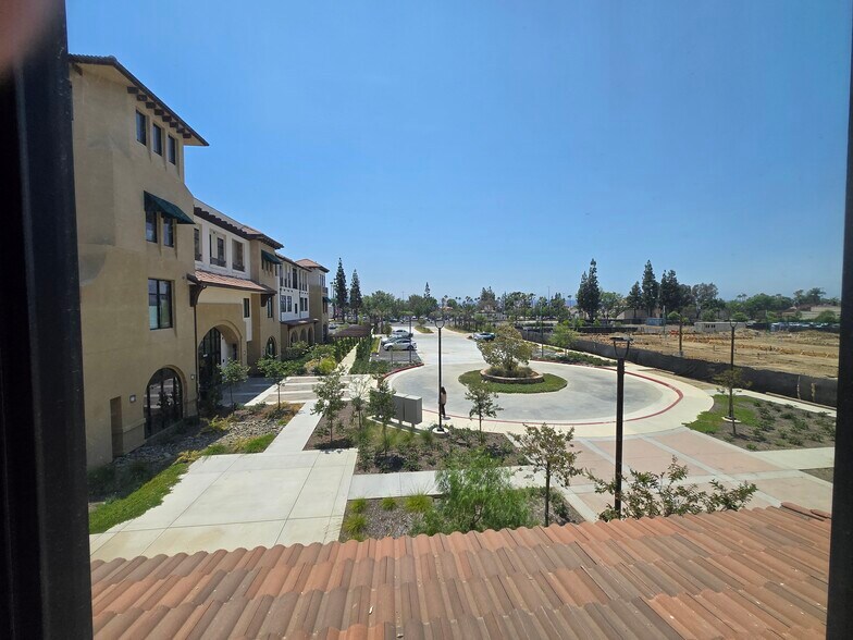 More Photos Of 5624 Philadelphia St, Chino Storefront Retail Office For Sale