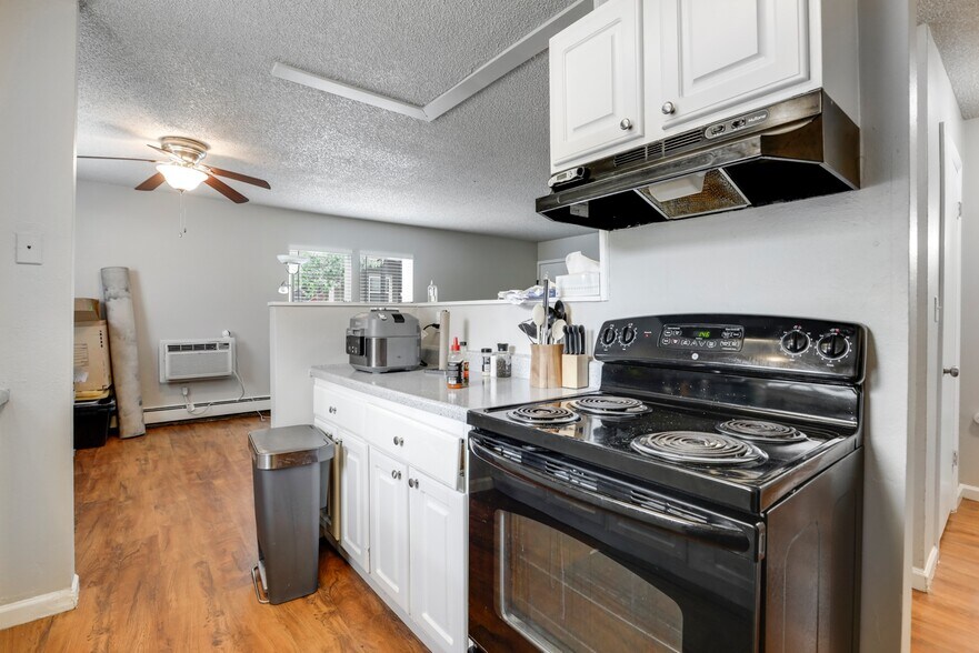 More Photos Of 10165 W 59th Ave, Arvada Apartments For Sale