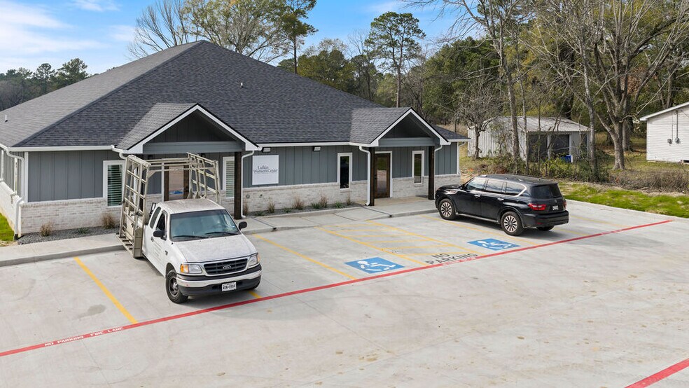 More Photos Of 106 Side Medical Blvd, Lufkin Office For Sale