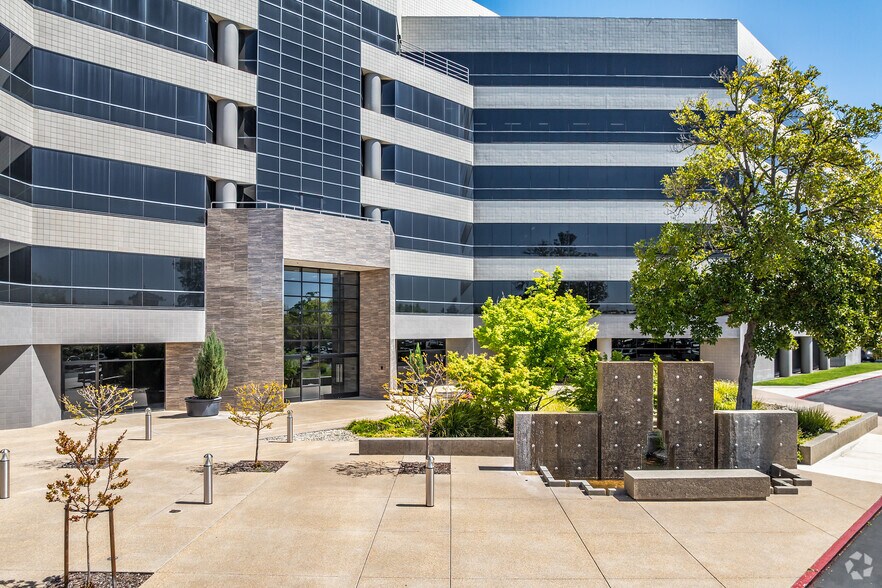 More Photos Of 1750 Howe Ave, Sacramento Coworking Space