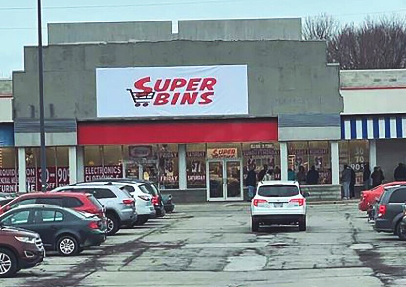 More Photos Of 263 Midway Blvd, Elyria Unknown For Lease