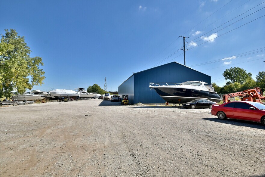 More Photos Of 5700 41st, Forest View Sports And Entertainment For Sale