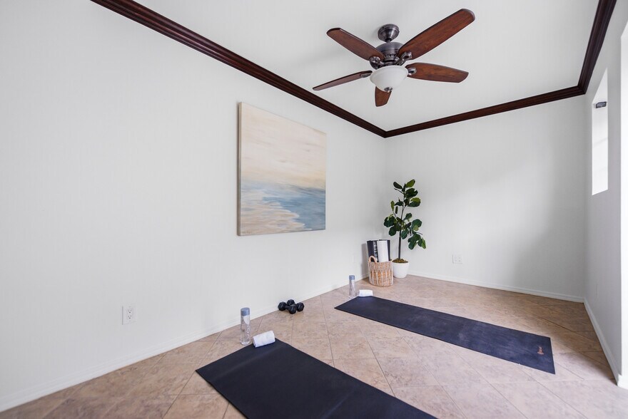 More Photos Of 12141 Wildwood Trl, Kagel Canyon Specialty For Sale
