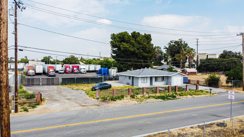 More Photos Of 1245 S Washington Ave, San Bernardino Truck Terminal For Sale