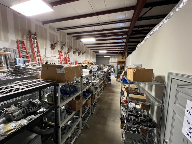 More Photos Of 321 Marble Mill Rd NW, Marietta Coworking Space