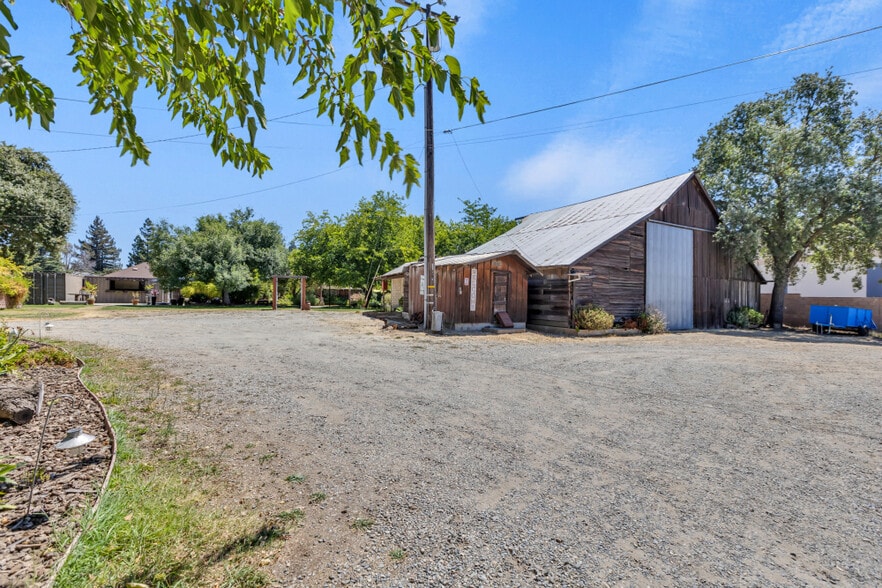 More Photos Of 9455 E Stockton Blvd, Elk Grove Specialty For Sale