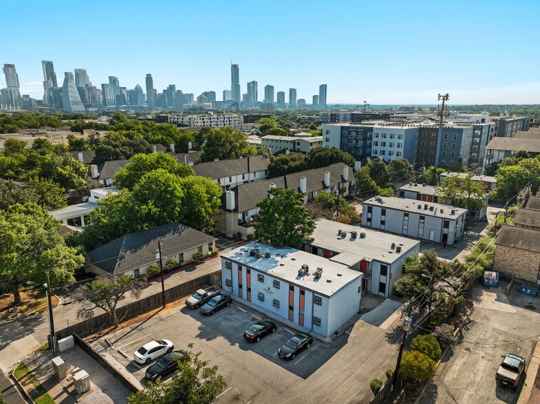 Primary Photo Of 1501 Kinney Ave, Austin Apartments For Sale