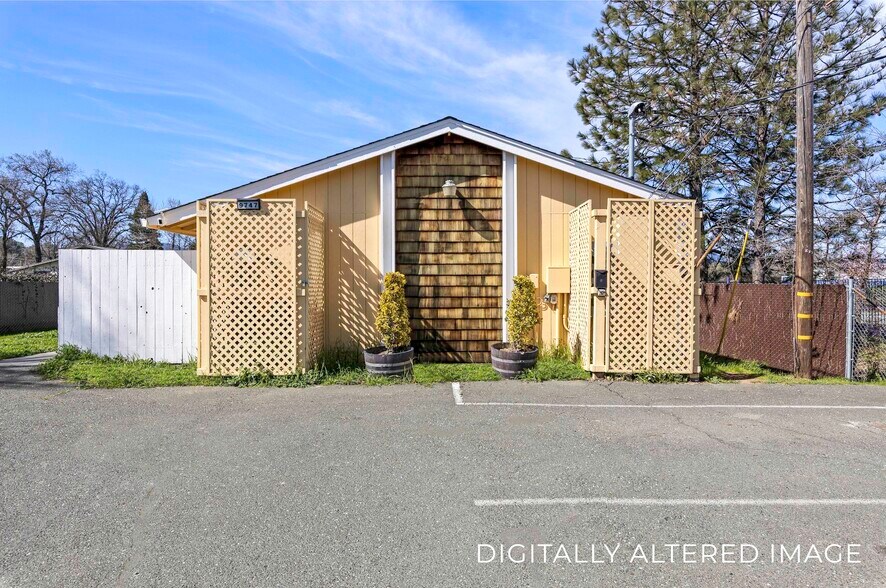 More Photos Of 9747 Winchester St, Lower Lake Apartments For Sale