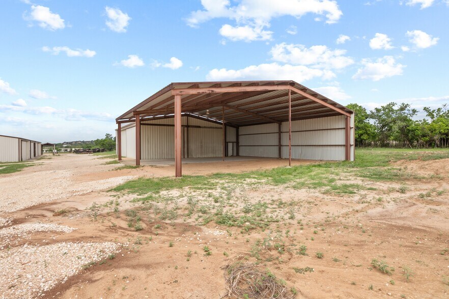 More Photos Of 2684 W US Highway 290, Fredericksburg Warehouse For Sale