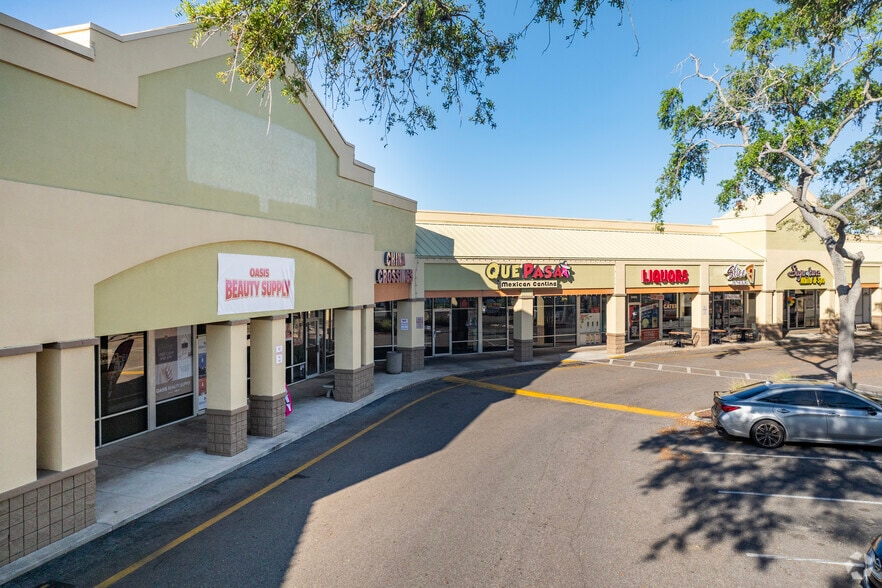 More Photos Of 10400-10600 Roosevelt Blvd, Saint Petersburg Unknown For Lease